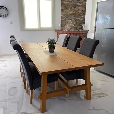 Coral View Villa Pégeia